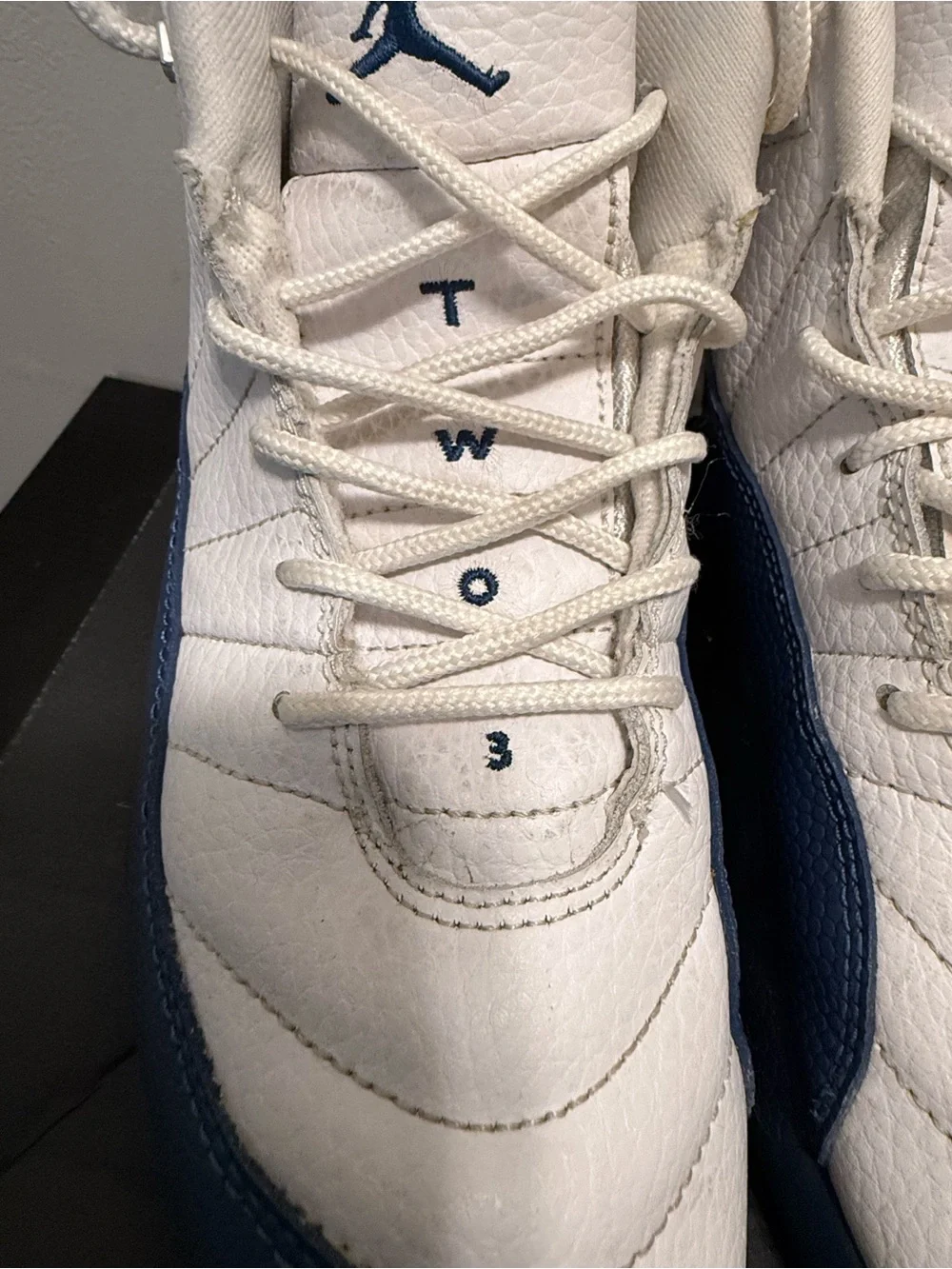 Nike White and Navy Youth Jordan Retro 12 Sneakers
